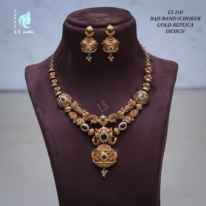 Gold Replica Bajuband/Chocker