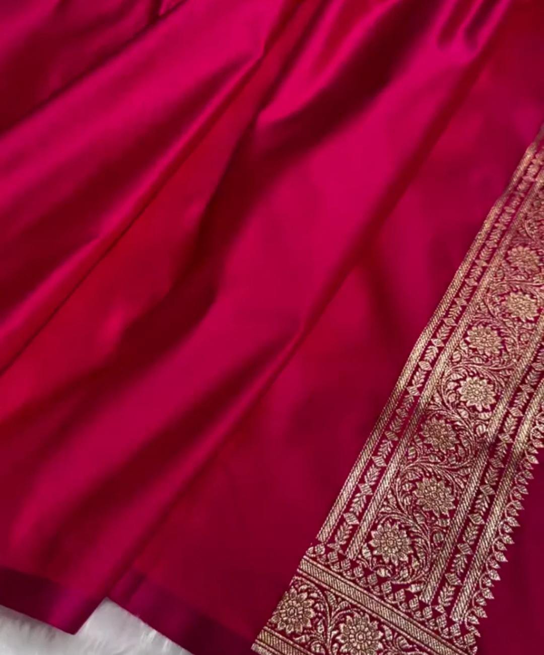 Green Katan Silk Saree with Zari Butta and Pink Border