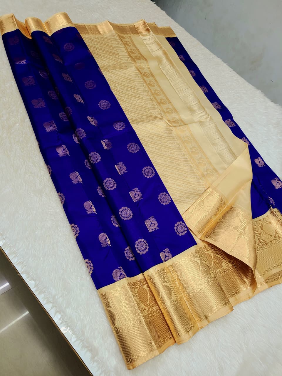 Silmark Certified Pure Kanjeevaram Silks