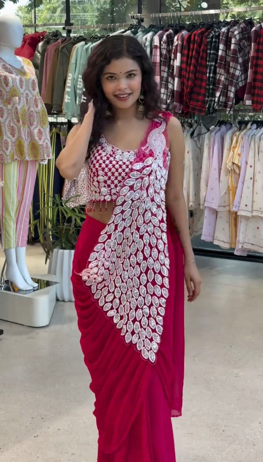 Trendy Cocktail Ready-to-wear Drape Saree