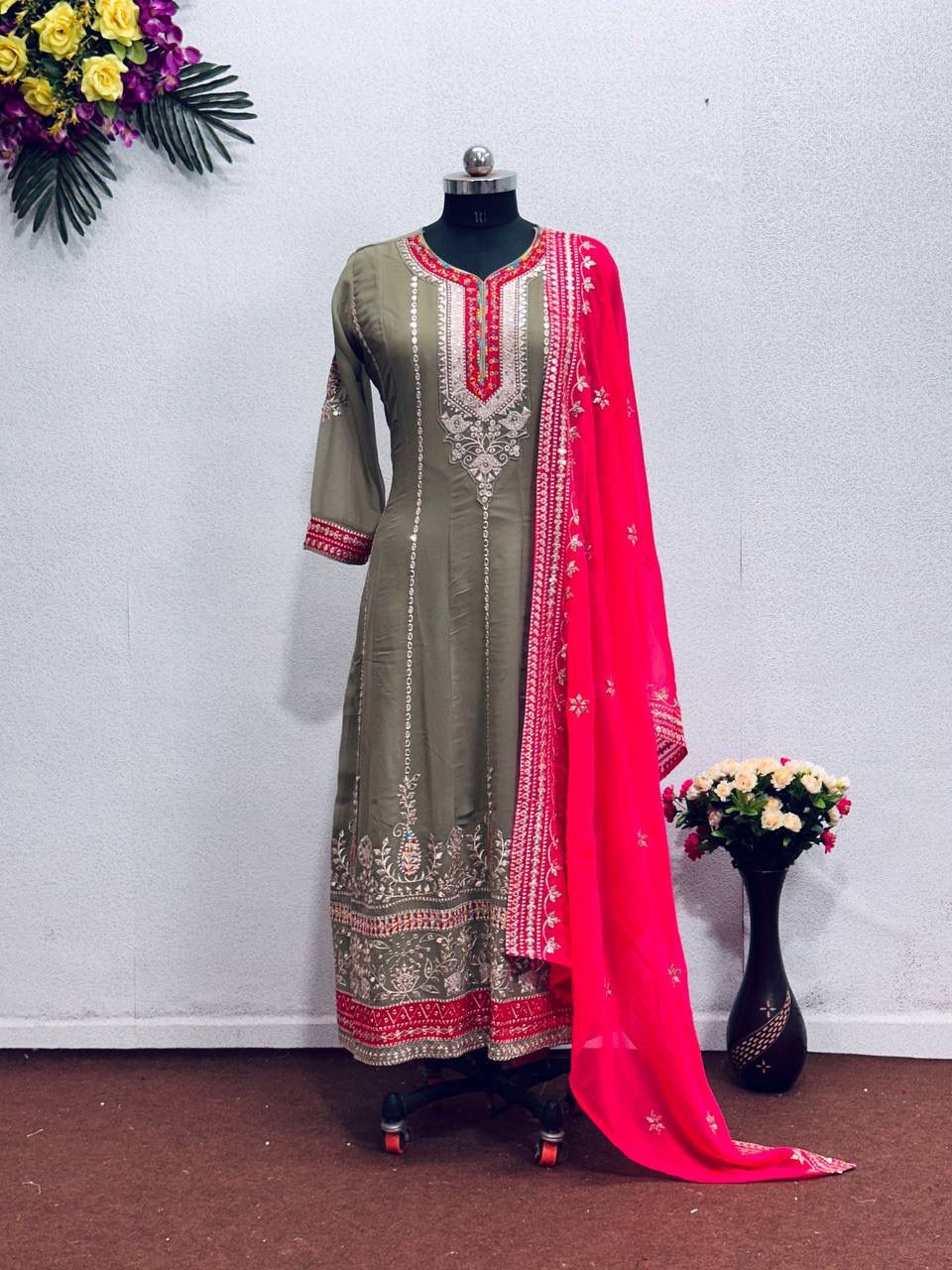 Heavy Georgette Partywear Gown with Dupatta