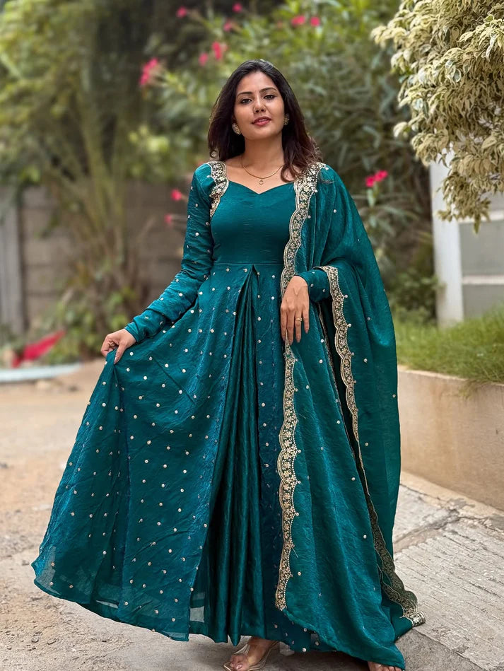 Mehru Suits