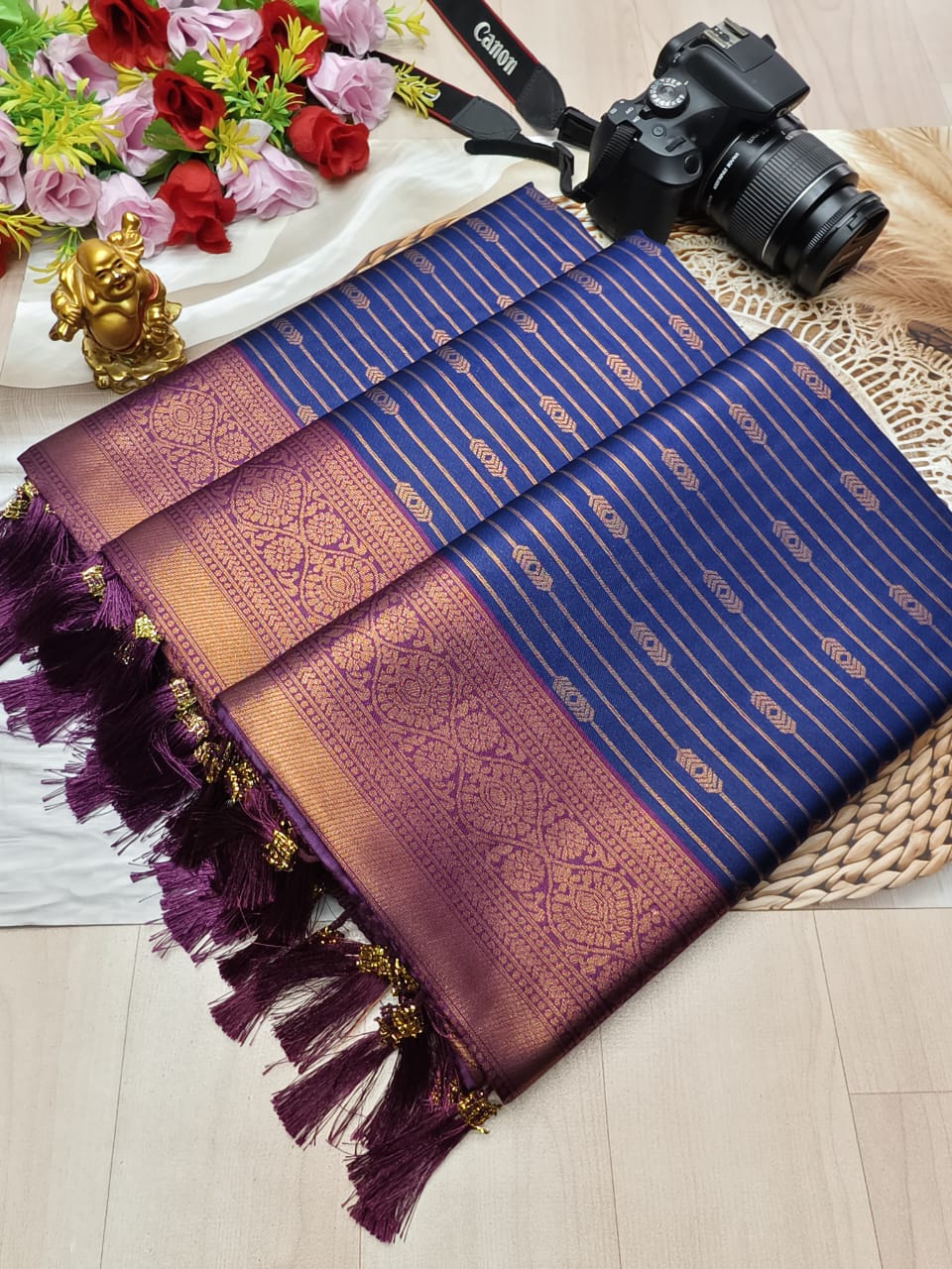 Vaira Oosi Silk Sarees