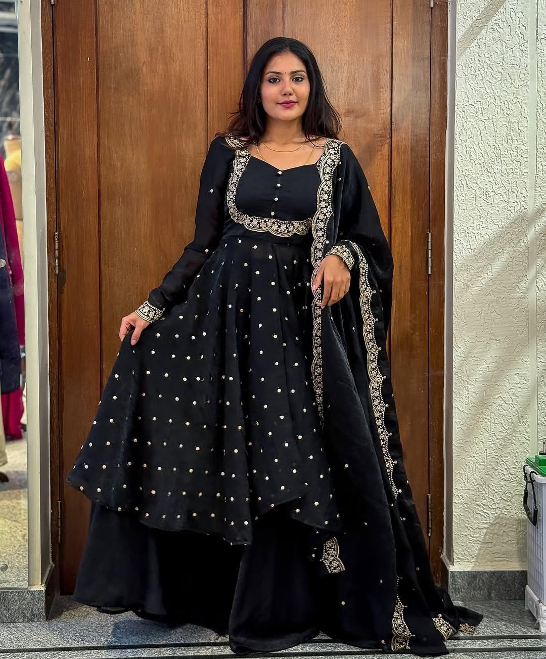 Mehru Suits