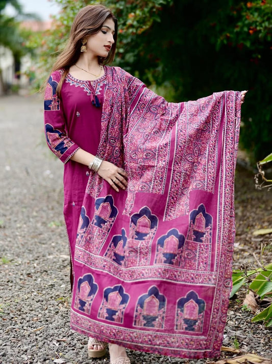 Magenta Printed Kurti Pant Set