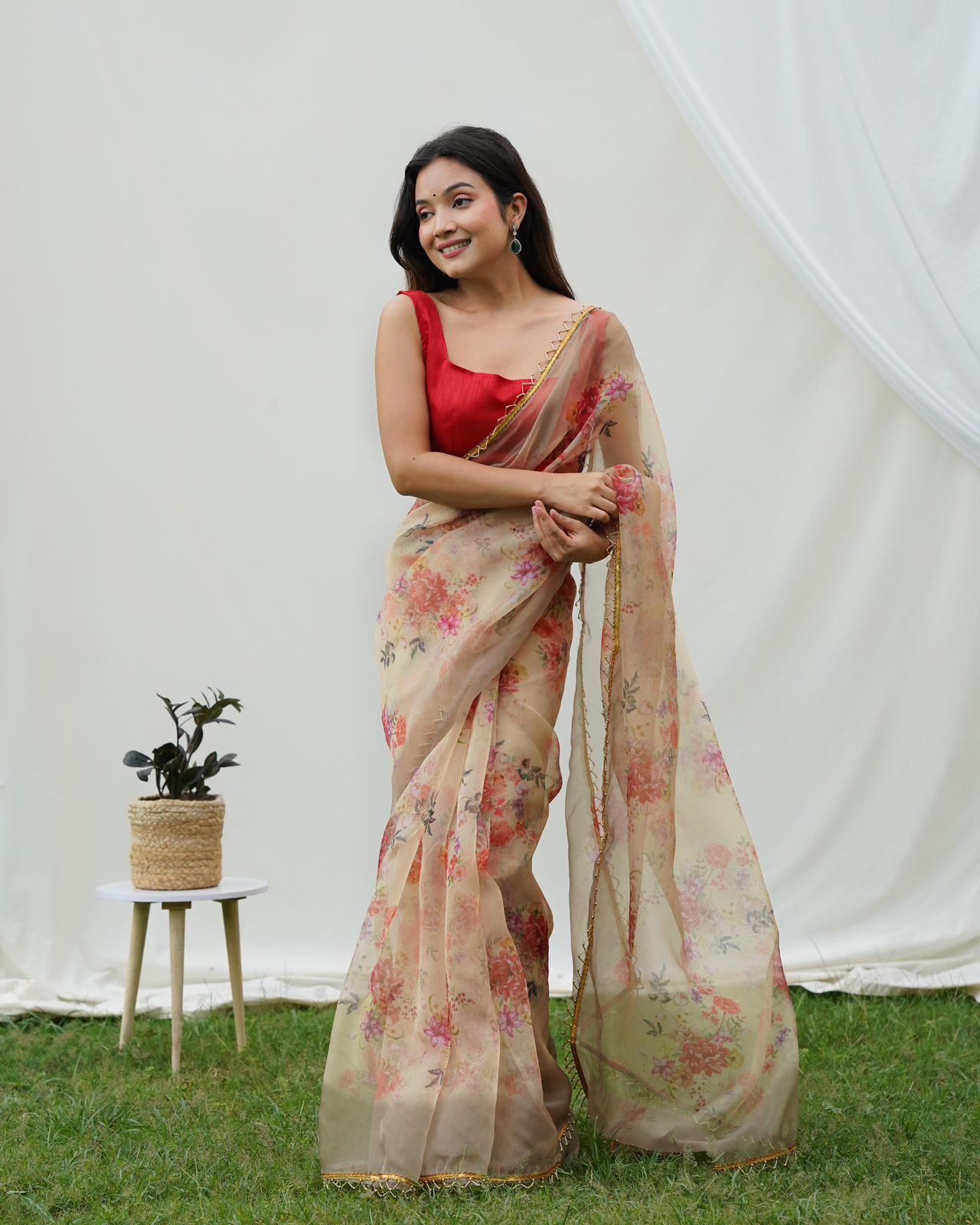 Trending Floral Organza Saree