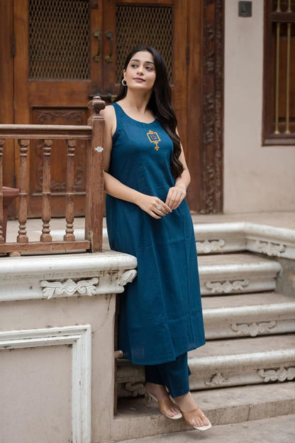 Trendy Halter Neck Coord Set