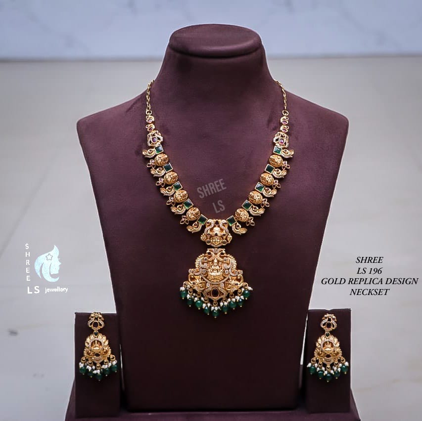 Gold-Replica Necklace Set