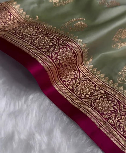 Green Katan Silk Saree with Zari Butta and Pink Border