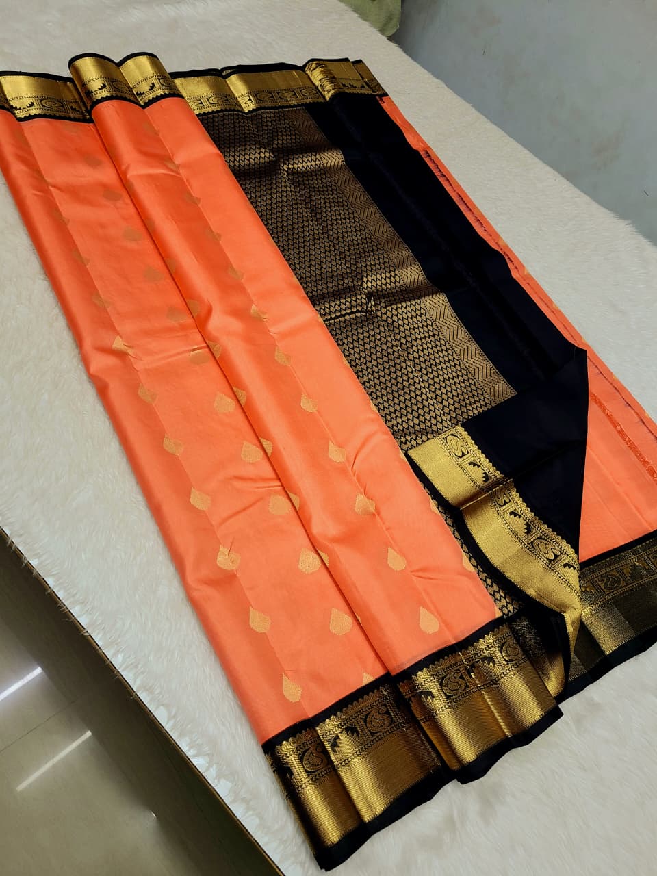 Silmark Certified Pure Kanjeevaram Silks