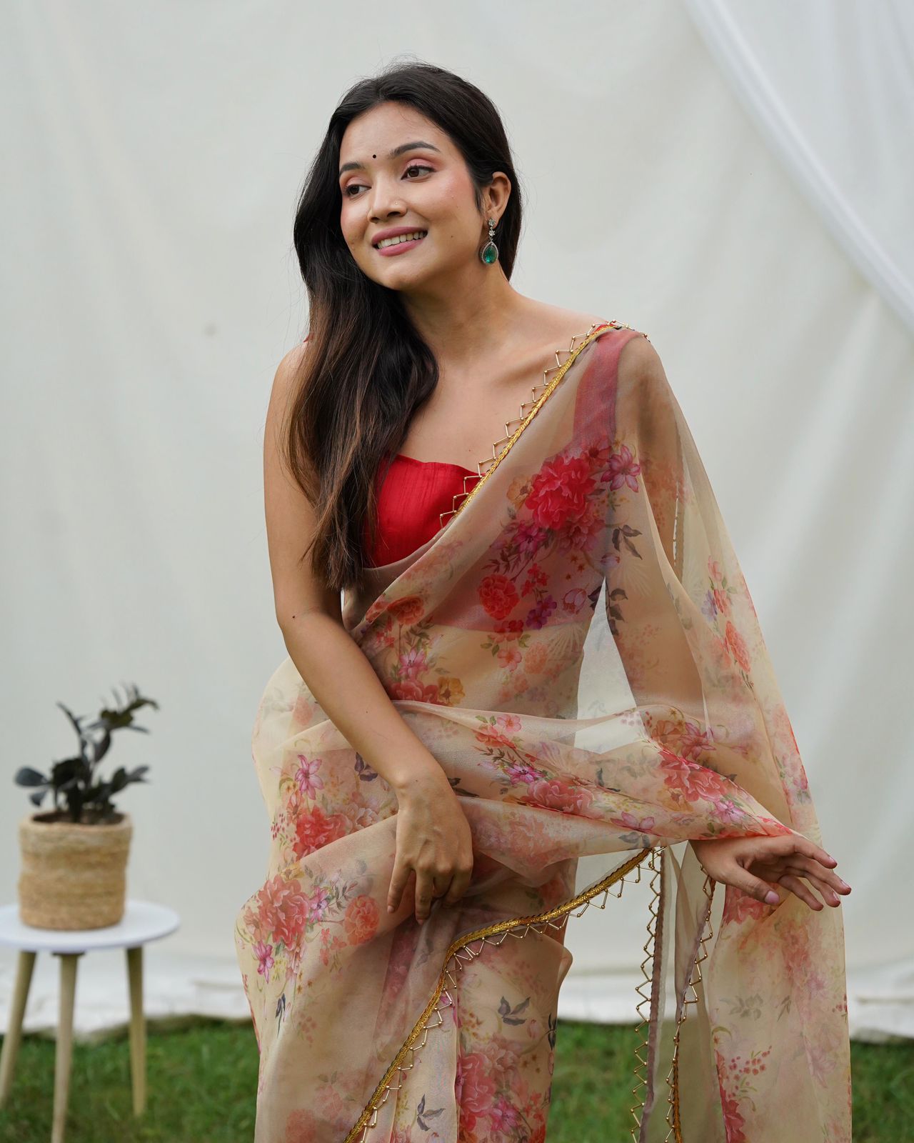 Trending Floral Organza Saree