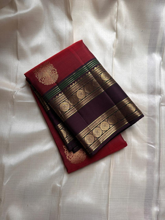 Vintage Pure Silk Saree - Timeless Elegance!