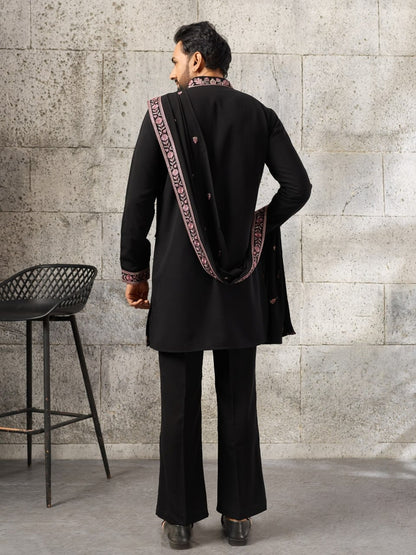 Royal Embroidered Men's Kurta Set