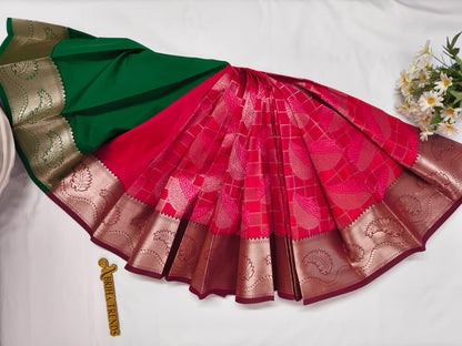Pink Leaf Motif Silk Saree
