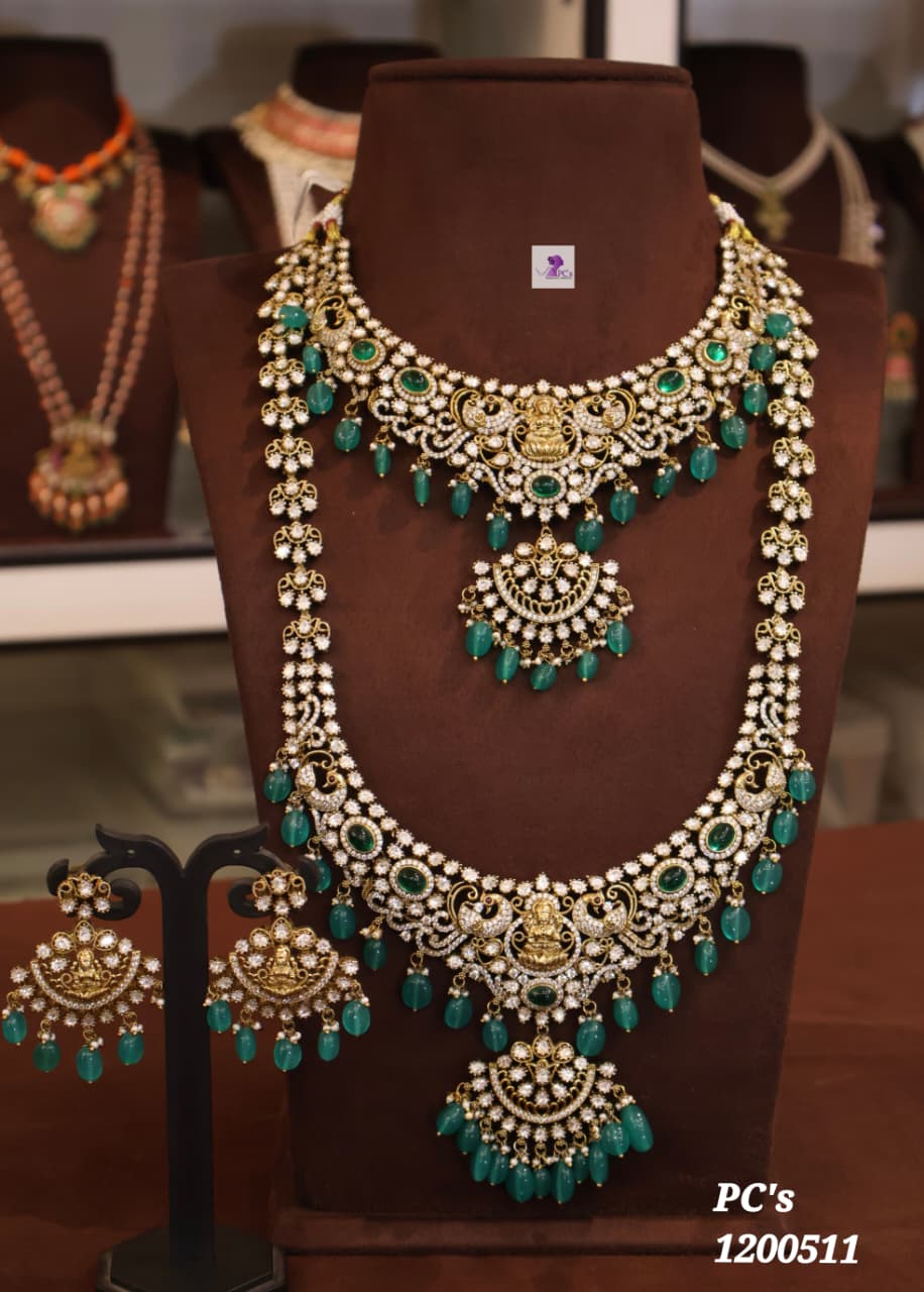 Grand Victorian-Style Semi Bridal Set