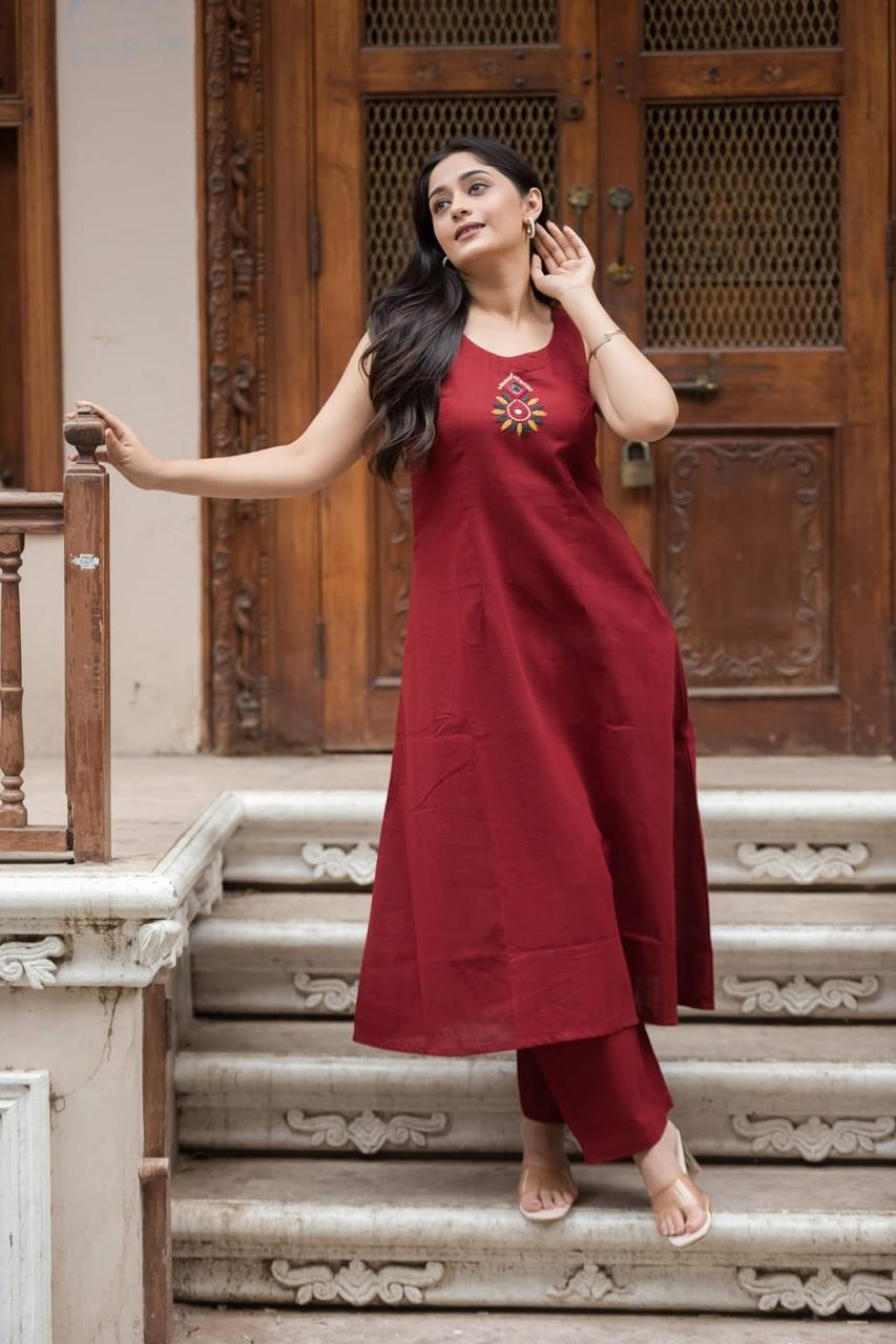 Trendy Halter Neck Coord Set