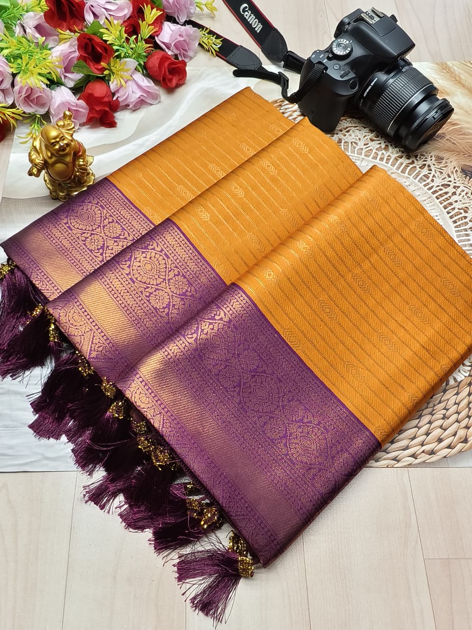 Vaira Oosi Silk Sarees