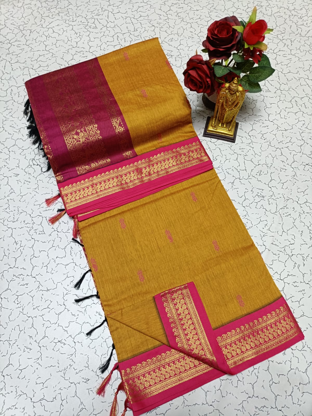 Premium Quality Kalyani cotton saree/Lata Gadwal Paithani
