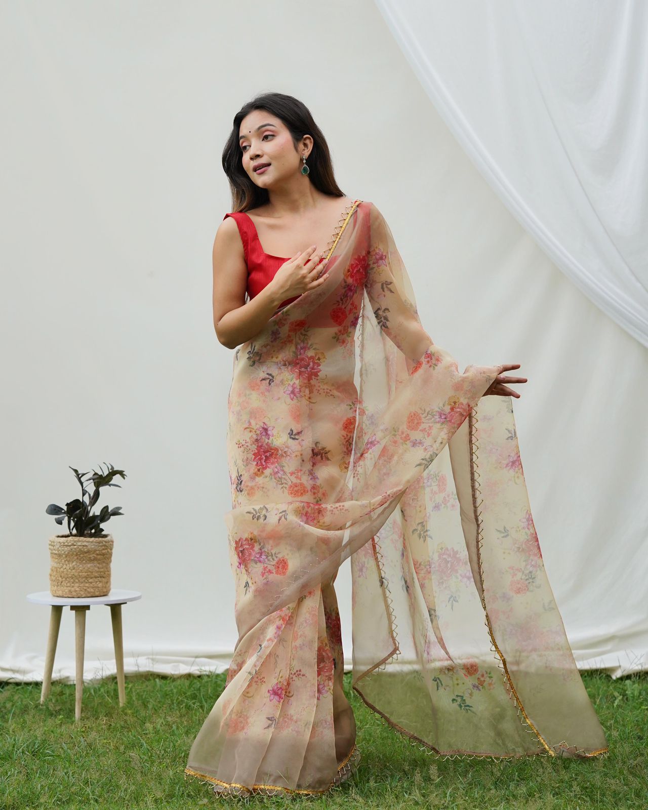 Trending Floral Organza Saree