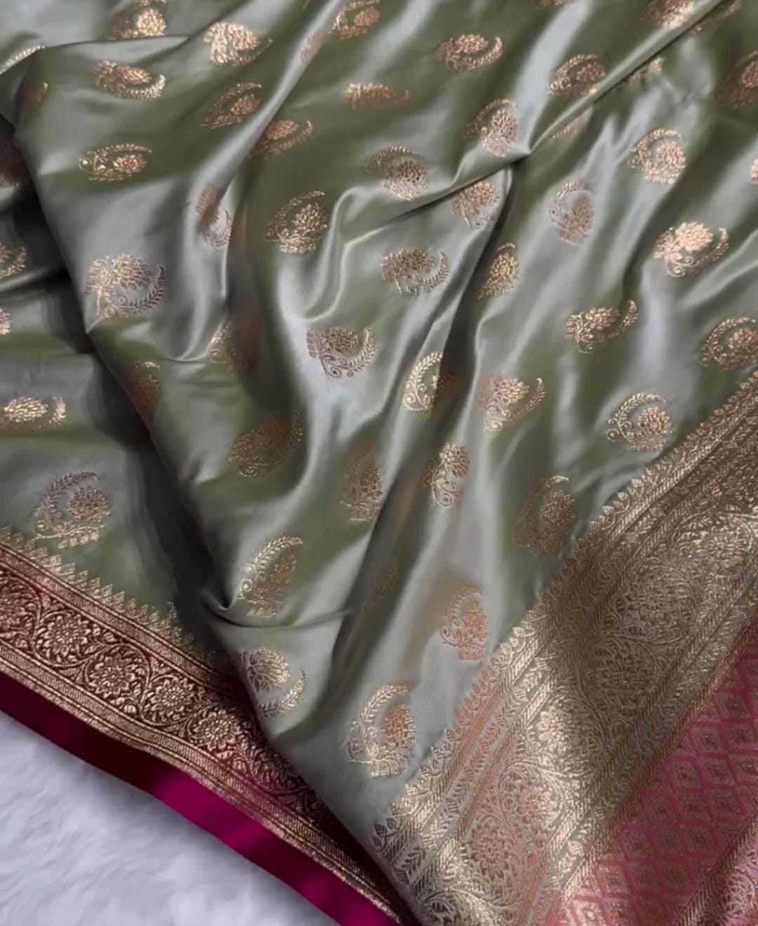 Green Katan Silk Saree with Zari Butta and Pink Border